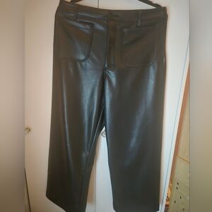 CeCe Black Wide Leg Pants